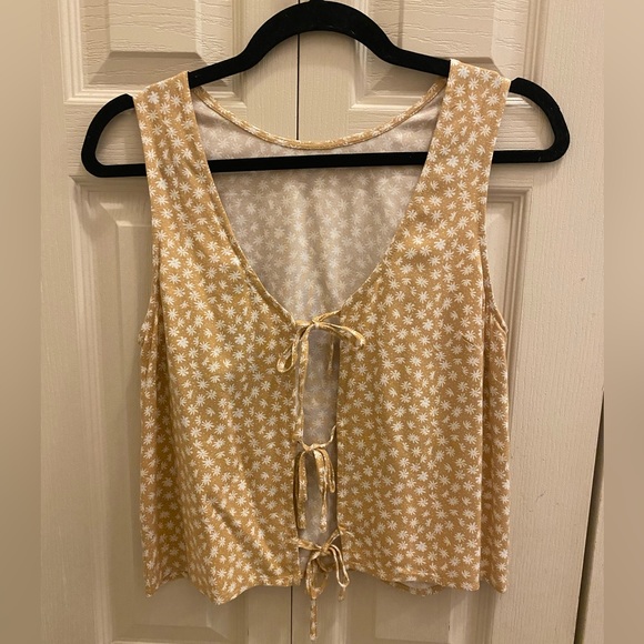 Simons Floral Tank Top NWT - Picture 1 of 3